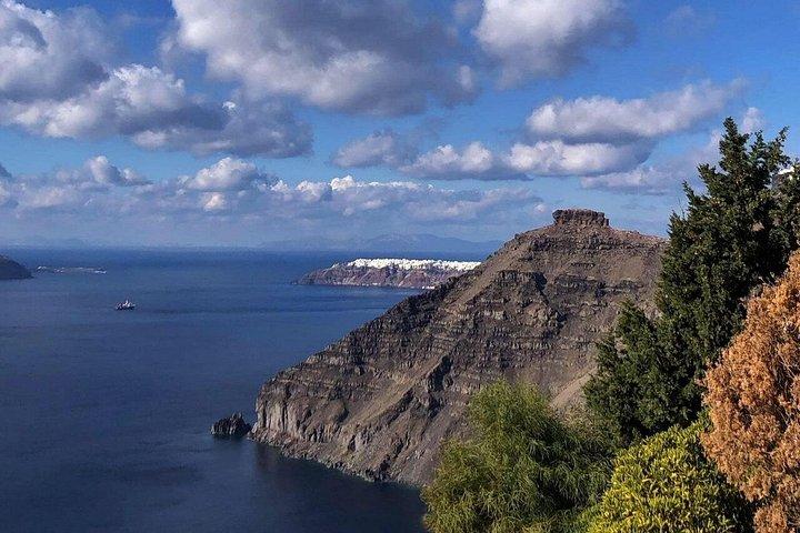The Ultimate Santorini Experience: 5-Hour Customizable VIP Tour