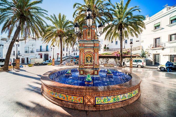 Private Walking Shore Tour – Cadiz Tapas & Sherry Experience