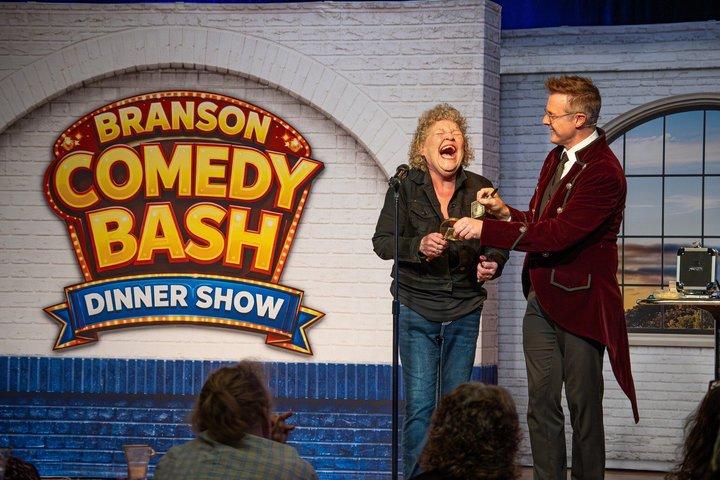 Branson Comedy Bash Dinner Show - La mejor comedia de Branson