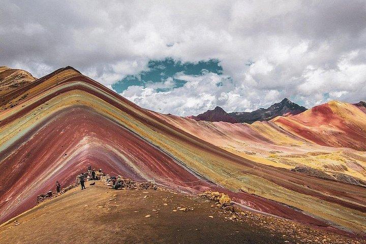Rainbow Mountain Full Day Hike with Optional Red Valley