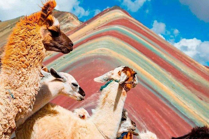 Full Day Rainbow Mountain Excursion with Buffet Lunch