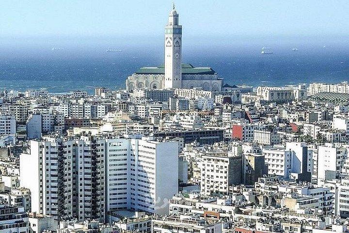 カサブランカ市内観光（ハッサン2世モスクと市内ハイライト）