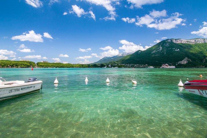 Ville Annecy La Venise des Alpes Van privé depuis Montreux