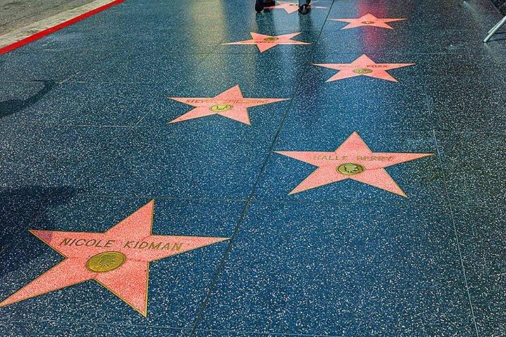 ハリウッドとセレブ・ホームズのオープントップバスツアー