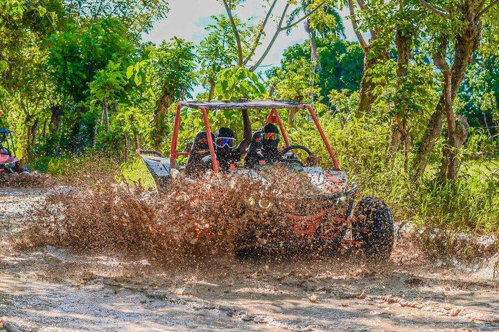 Exclusieve Buggy Tour in Punta Cana en 4X4 ATV-motoren