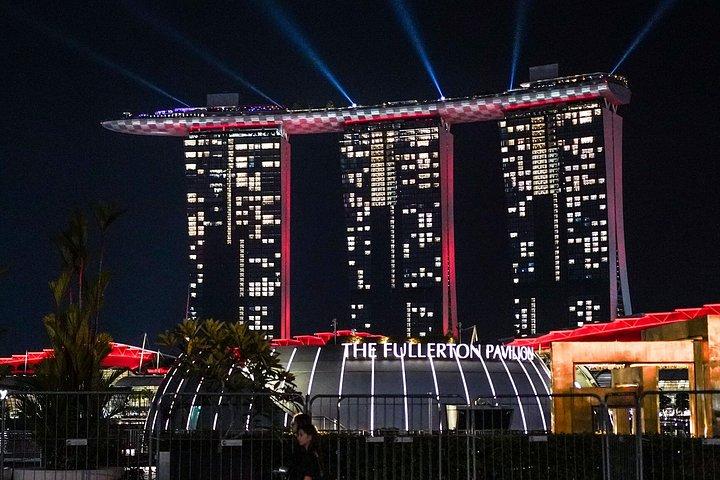 小グループ : シンガポールストリートフード&ナイトツアー(9つのテイスティング付き)