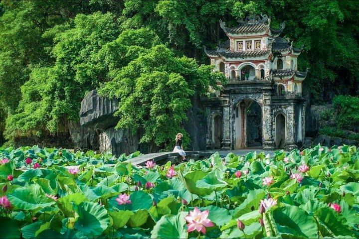 ベトナムの不思議–15-ハノイからサイゴンへの日帰りプライベートツアー