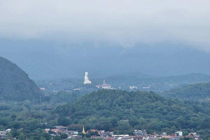 チェンライの見どころを巡るカスタマイズ可能なプライベート日帰りツアー