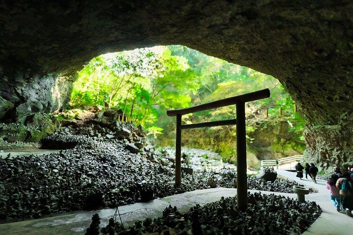 福岡発：阿蘇山・高千穂オールインクルーシブプライベートツアー