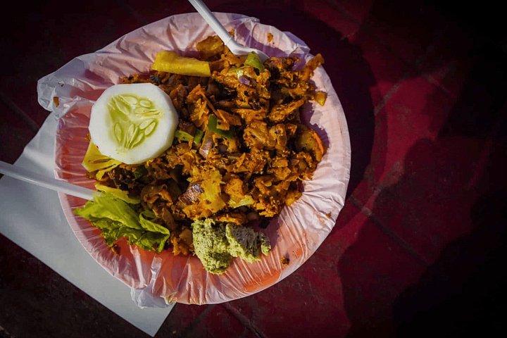 コロンボトゥクトゥクアドベンチャー 食と文化を探検