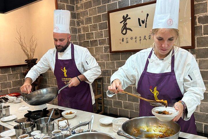 四川料理をテーマにした博物館料理体験