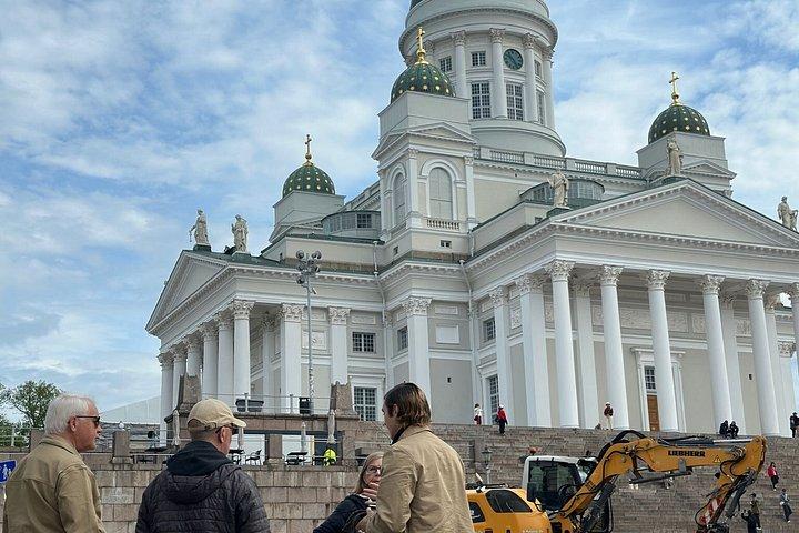 Nordic Prestige: Den Elite Helsingfors Sightseeing Experience*****