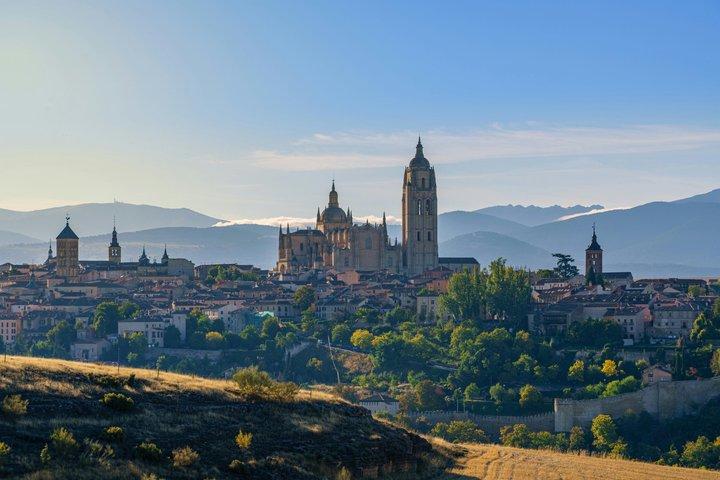 Pago de Carraovejas e Segovia da Madrid