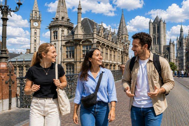 Visite à pied privée personnalisée de Gand avec Guide local