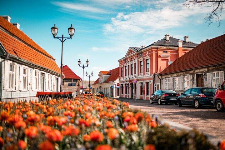 Tallinn nach Riga Privater Transfer mit Sightseeing Stops