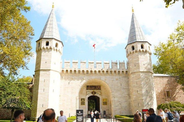 Topkapi Palace Gå före i kön Hosted Entry Ticket and Audio Guide