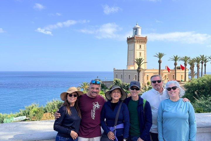 Tanger Tour Privado: Medina, Cap Spartel, Caves & Camel Ride