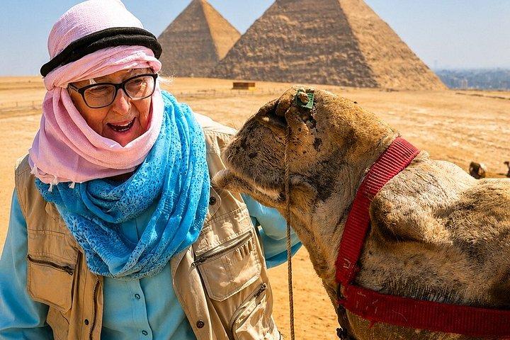 ギザのピラミッド、グランド・エジプト博物館、フルカ、ATVのトップ豪華ツアー