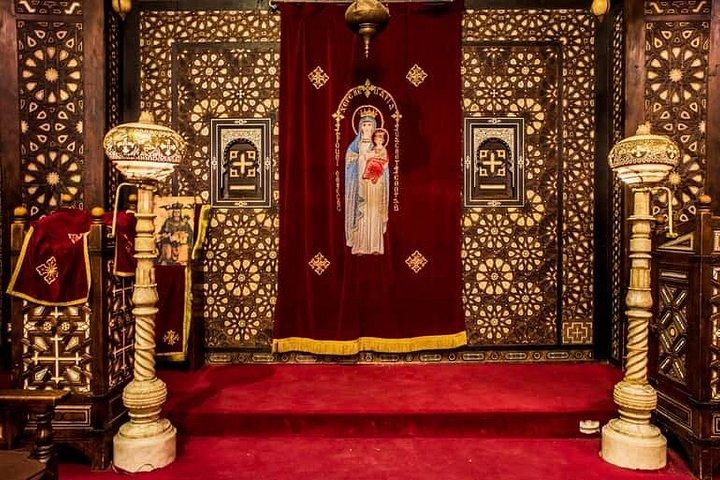 プライベートコプト、城塞と洞窟教会とイスラムカイロ