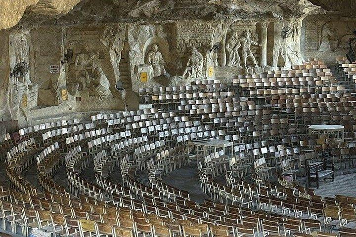 プライベートコプト、城塞と洞窟教会とイスラムカイロ