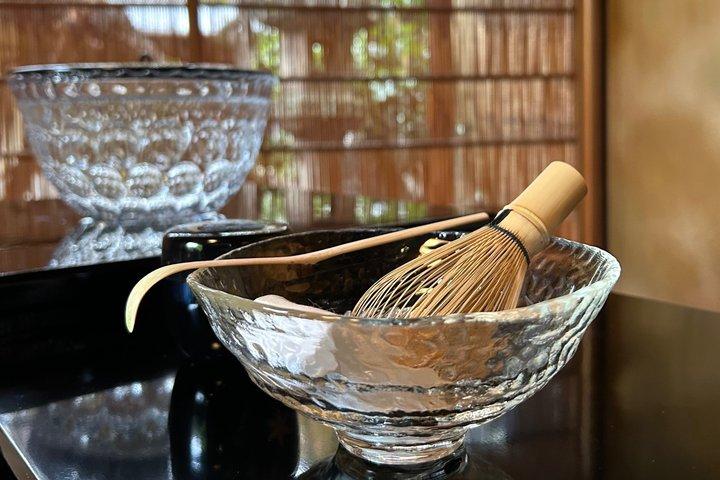 京都：150年続く絹商人の家で茶道