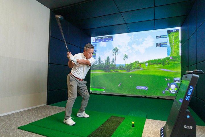 プライベートインドアゴルフ新宿SDRシミュレーター＆ムービングプレート（60分）