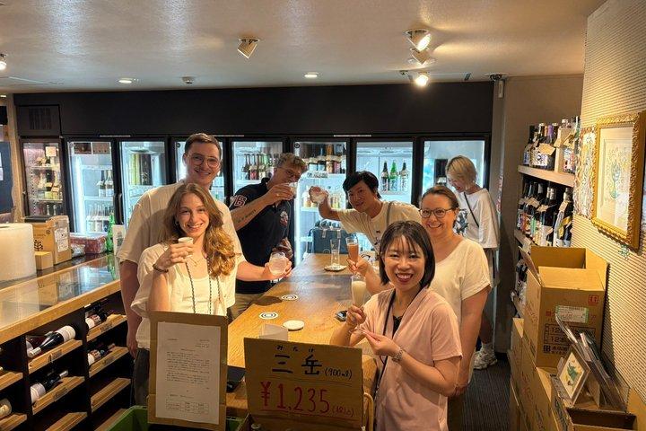 Fukuoka Yatai Night Food Private Tour with Licensed Guide