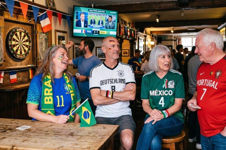 Fiebre del fútbol privado Pub Crawl Vancouver Gastown