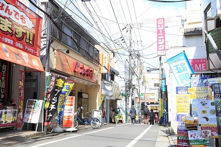 東京の福猫豪徳寺 1000匹の招き猫と隠れた神社