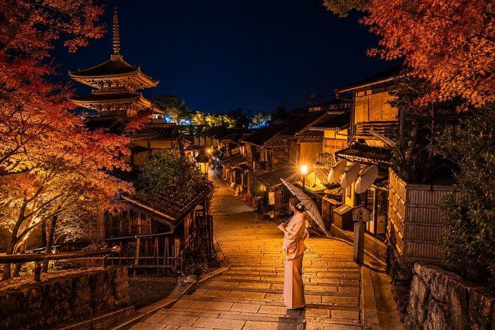 Tour nocturno privado de Kioto Gion Fushimi Inari Taisha y más