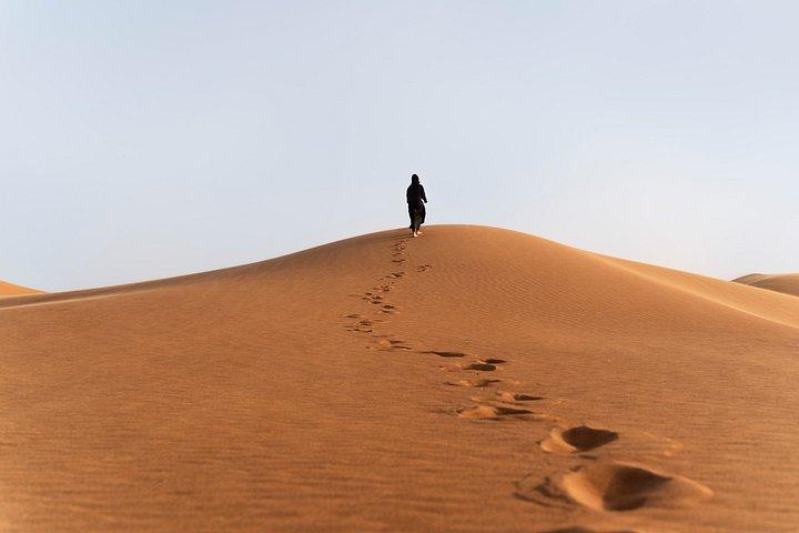 Dubai Morgendliche Wüstensafari mit Kamelreiten