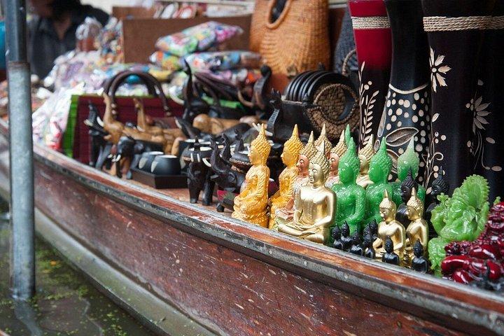 バンコク発ダムヌーン・サドゥアク水上マーケット＆鉄道マーケットツアー