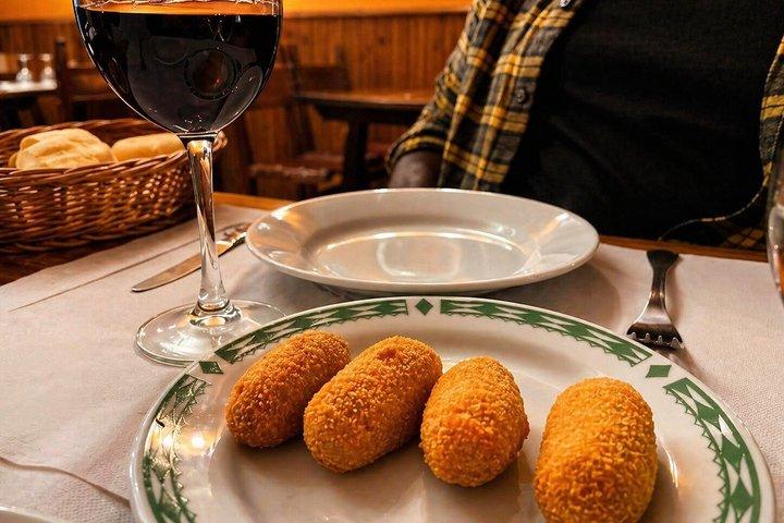 Madrid LGBTQ Tapastour