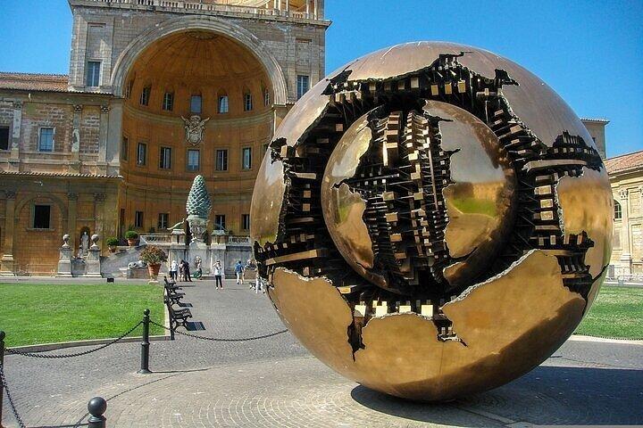 Vatican Museums Escorted Entry & Sistine Chapel Tickets