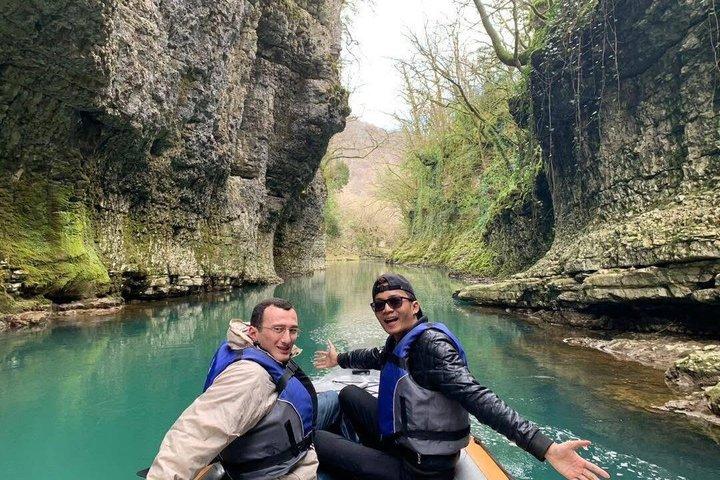 Kutaisi Prometheus Cave Okatse och Martvili Canyon Tour
