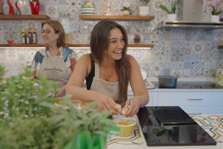 マッサ・ルブレンセでのイタリア語料理教室は真の家族体験