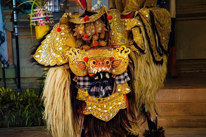 ウルワトゥ寺院：ケチャックと火のダンスショーチケット