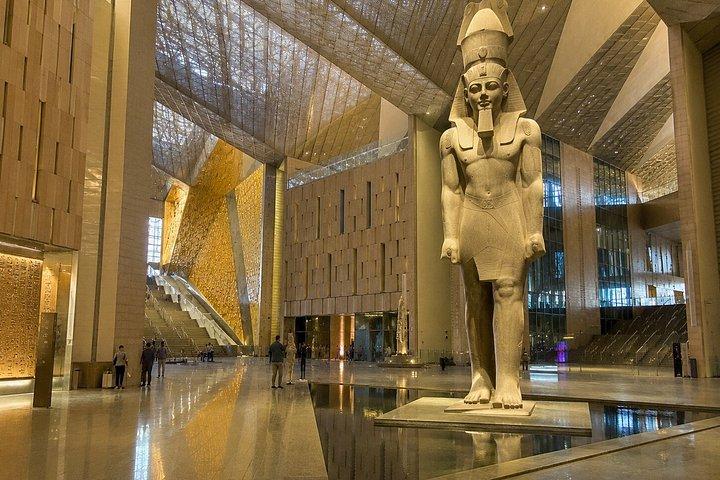 VIPプライベートグランドエジプト博物館ツアー|スキップ・ザ・ラインチケット