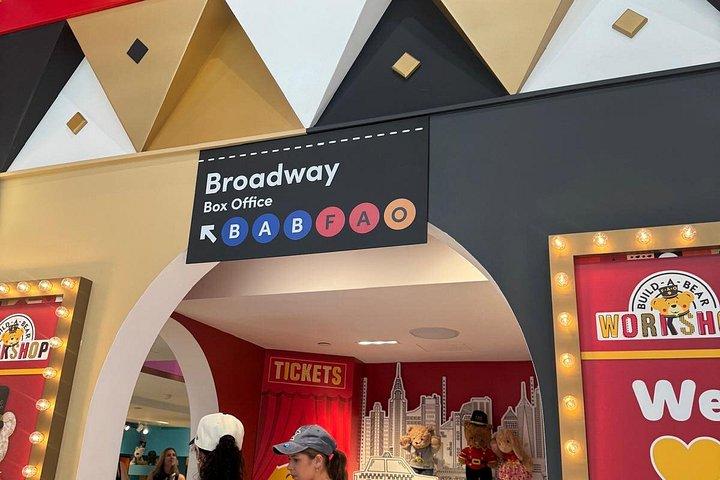 ビクトリアンティー付き母娘プライベートツアー（6名様まで）