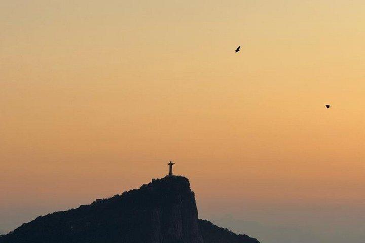 Caminhada no Morro Dois Irmãos com Guia Local