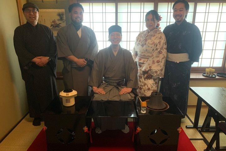 本格的な茶道（オープンセッション、最大8名様）テーブル＆椅子