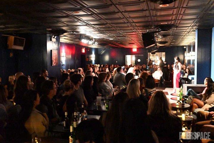 スタンドアップ・コメディ・ライブ・イン・ニューヨーク at ロドニーズ・コメディ・クラブ