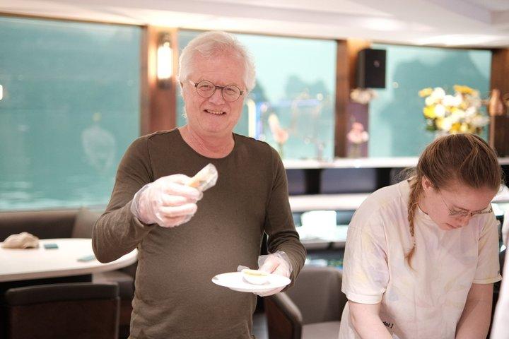 ハロン・カタマランによるハロン湾＆ランハ湾豪華日帰りクルーズ