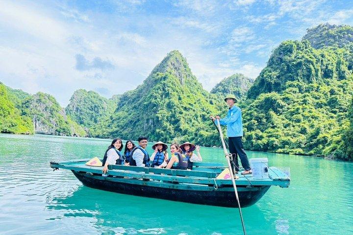 Halong Bay & Lan Ha Bay Lyxdagskryssning med Halong Catamaran
