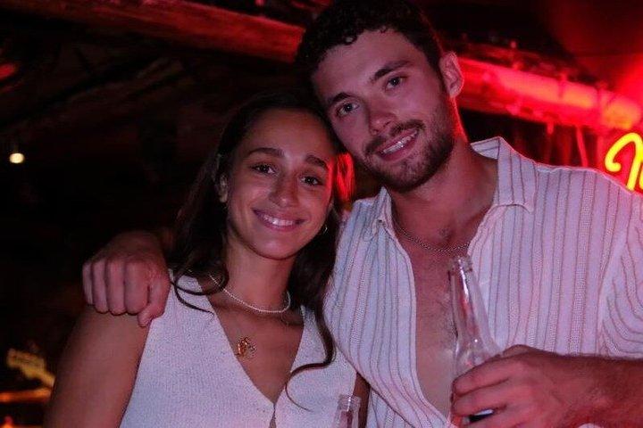 NYC Pub Crawl & Rooftop Clubbing Experience