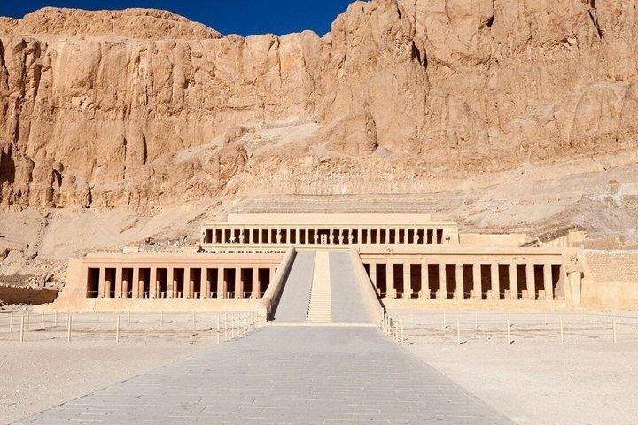 Luxor in een dag : Vlieg van Caïro naar het land van de farao's