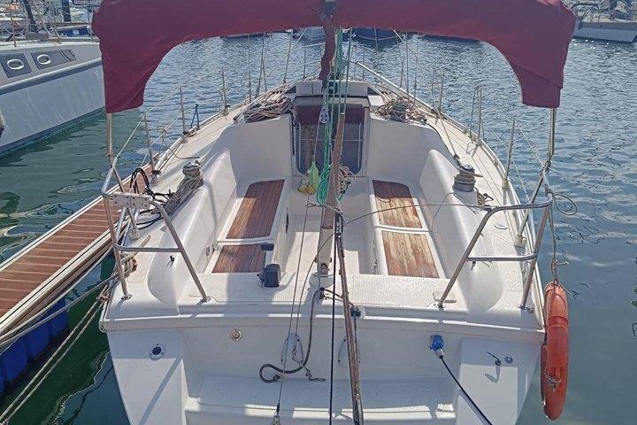 Passeio de barco à vela na Baía de Algeciras com golfinhos e tapas.