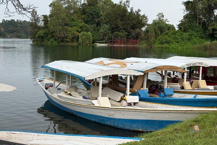 Excursión de un día completo al lago Kigali con crucero privado en barco