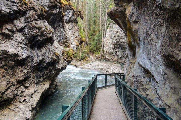 Visite partagée de Calgary : Lake Louise, Moraine, Johnston & Emerald