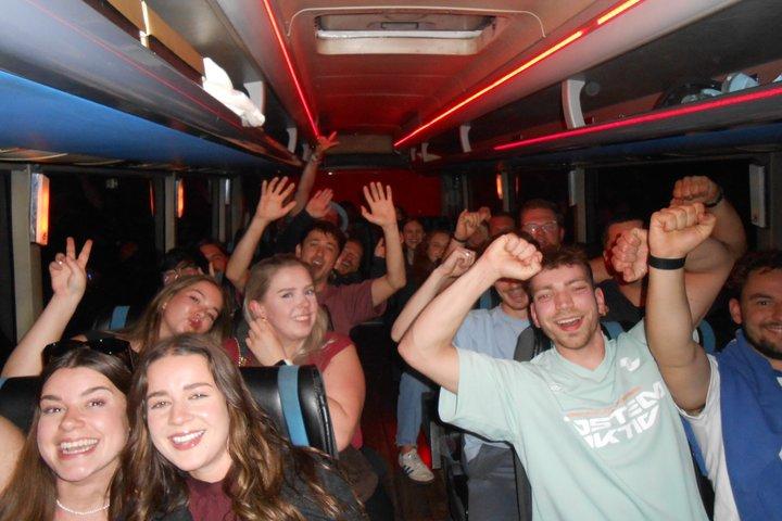 Pub Crawler Istanbul : VIP Entry Rooftop Bars&Clubs met feestbus